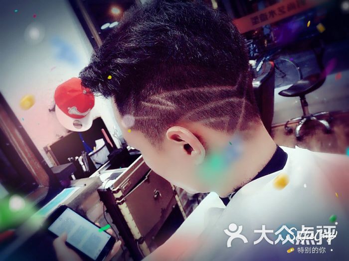 雕刻发型