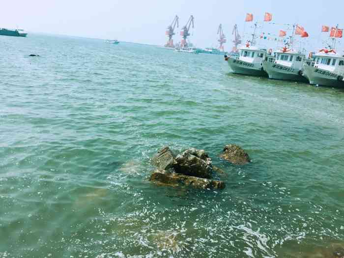 观海楼-"滨海鲤鱼门位于天津滨海新区汉沽中心渔港南.