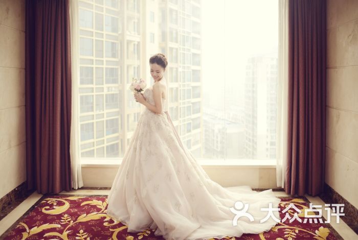Le Papillon Bridal(国际品牌婚纱汇)-图片-深圳