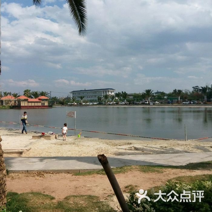 大自然风情园