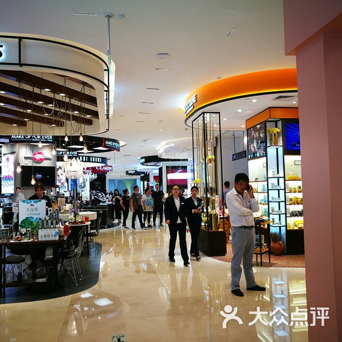 银泰百货