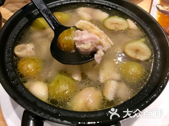 十二度城林餐厅新派粤菜(江南坊店)新鲜无花果煲鸡图片 - 第2张