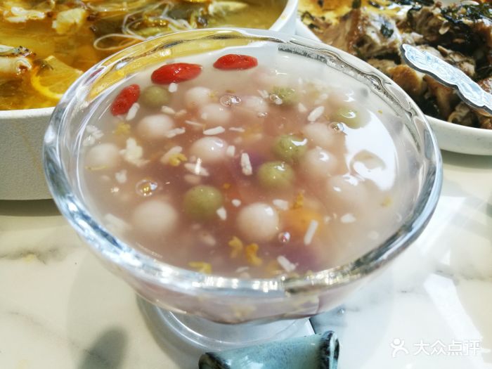 酒酿小丸子图片