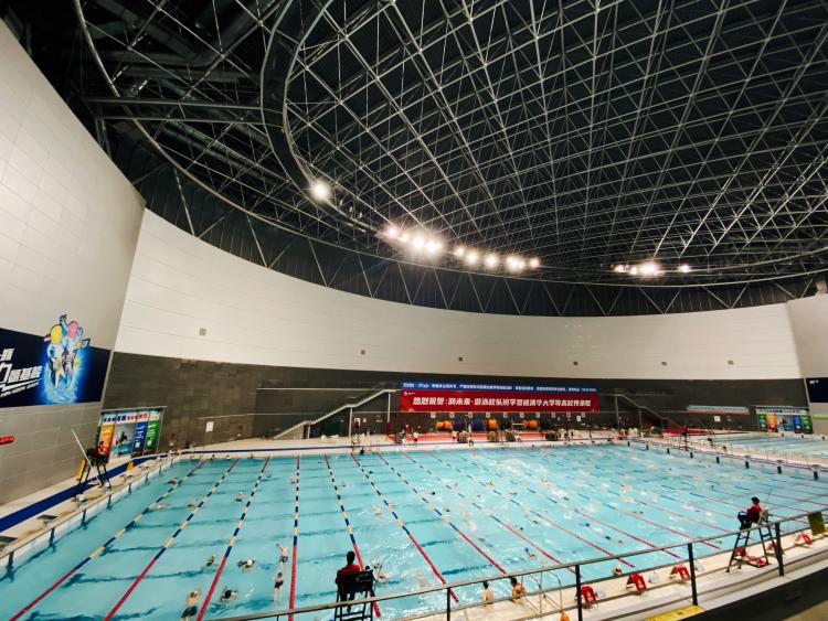 深圳湾体育中心游泳馆
