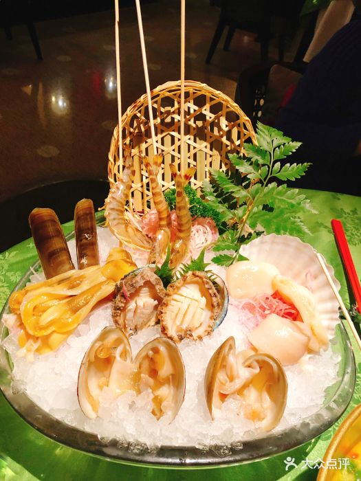 小红袍香港私房火锅料理(王府中环店)海鲜拼盘图片