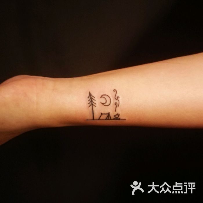 愤怒的公牛纹身工作室图片 - 第69张