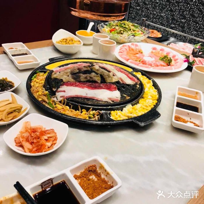 韩宫宴炭火烤肉(鹤壁万达店)秘制咸鲜肥牛图片