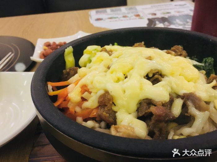 欧拉伯昵韩国料理(万达广场宝山店)芝士烤牛肉石锅拌饭图片 第370张