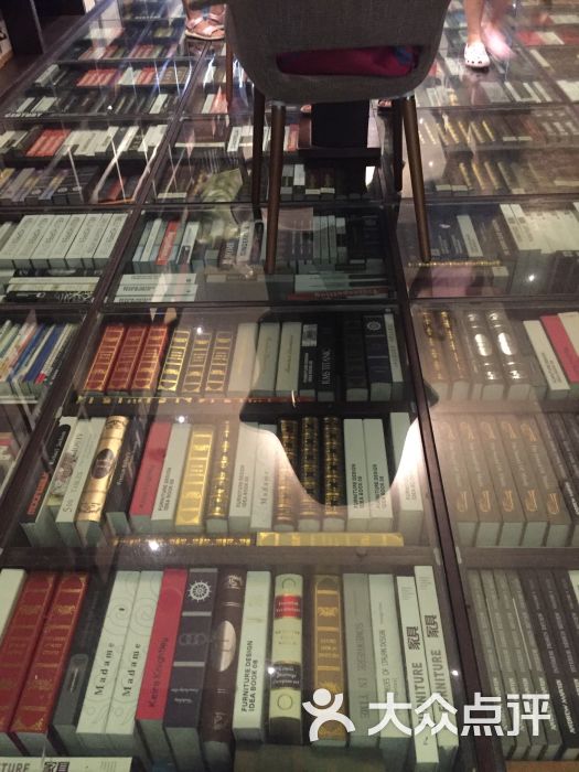 钟书阁-书店图片-上海购物-大众点评网