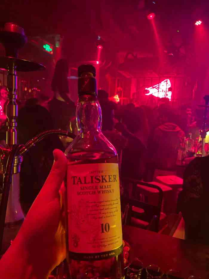 orangutan bunker猩猩地堡酒吧(兰桂坊店)-"来给我的迪友们逼雷了!