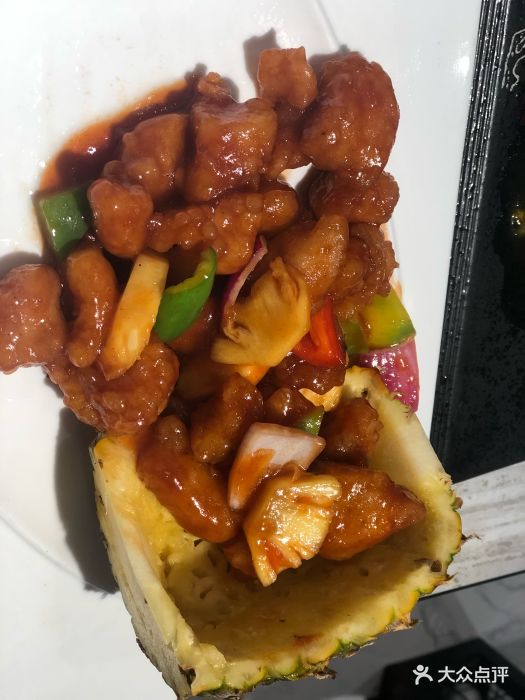 菠萝咕噜鱼