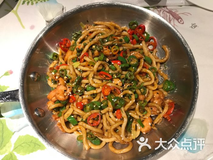 双椒鸡捞乌冬面