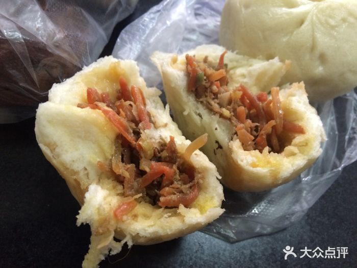 羊肉胡萝卜包子