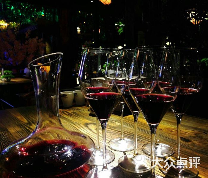 水墨江调融合意境餐酒吧图片 - 第12张