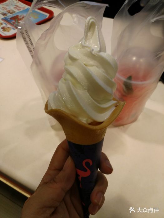 肯德基(长征店)冰淇淋原味花筒图片 第69张