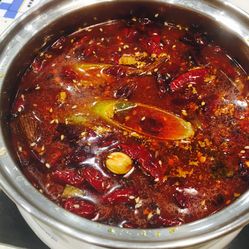 魔法帽火锅人均消费_火锅卡通图片