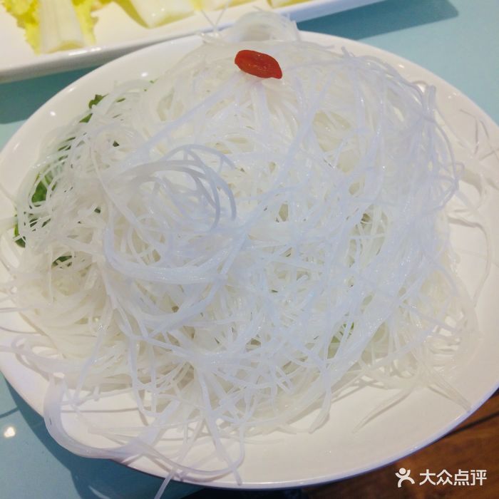 鲜肴金汤豆捞(龙湖.金楠天街店)银丝粉图片 第1张