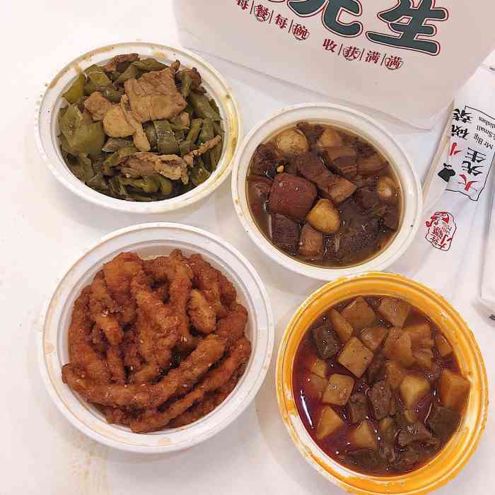 大先生小碗菜(柳巷店)-"量给的很足,女生主食加一个菜