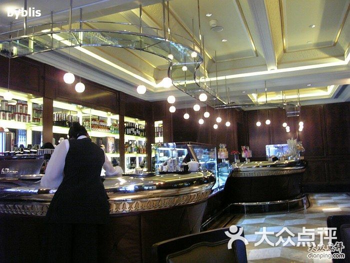和平饭店吃饭人均消费_上海和平饭店吃饭图片(2)