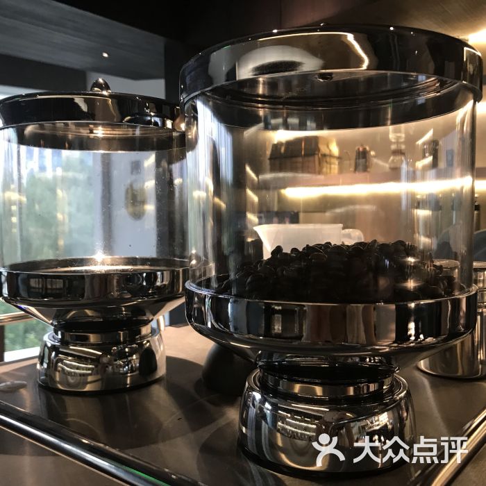 luckin coffee瑞幸咖啡(银河soho店)咖啡机图片 - 第1张