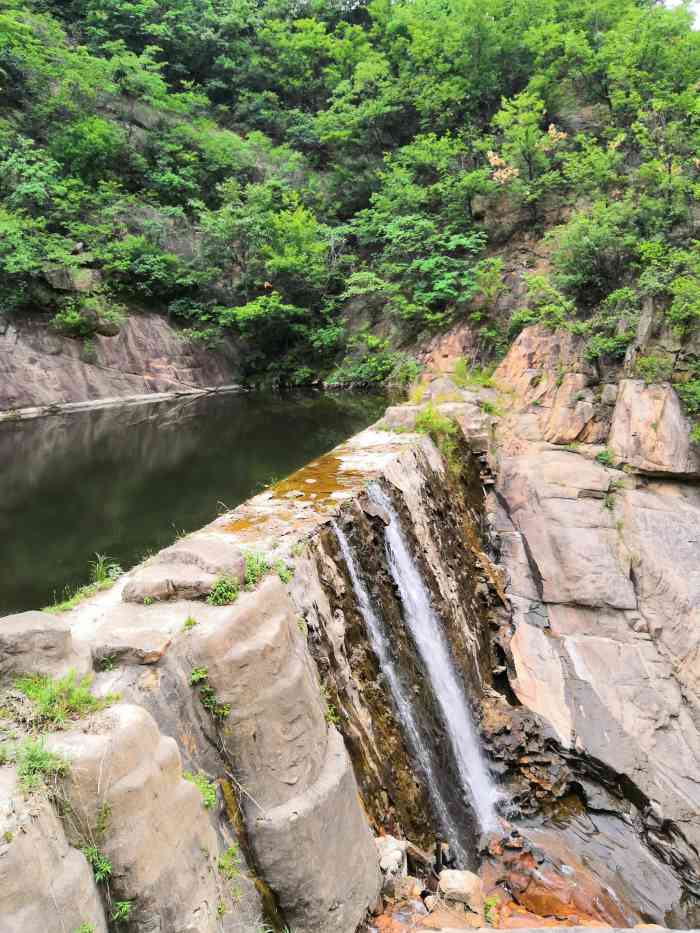 五道幢-"五道幢景区峡谷奇特,断岩峥蝾,悬崖陡峭,.