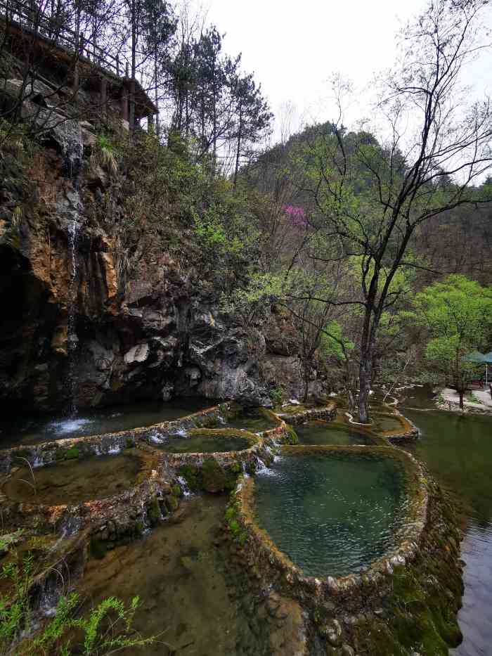 秦岭江山景区-"江山 夏天去还不错 山里还是比较凉快.