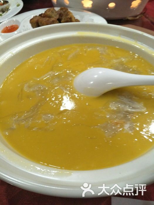 浓汤鱼翅