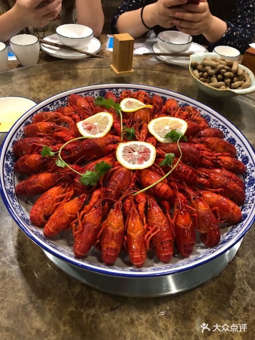 石头的小酒馆家常菜烧烤宵夜图片 - 第49张