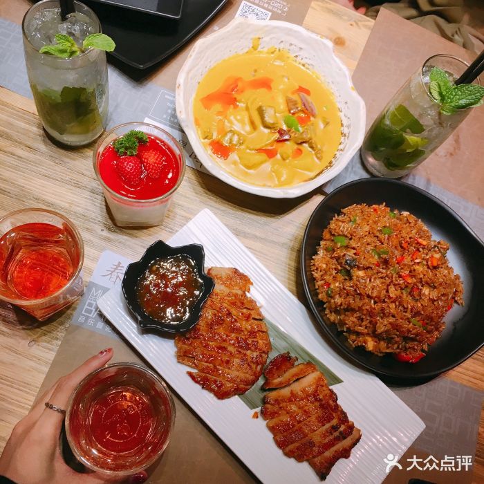 春风十里音乐餐吧(太古仓店)-猪颈肉-菜-猪颈肉图片-广州美食-大众