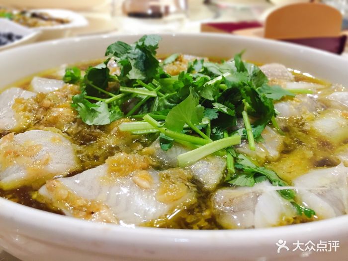 益展坊海鲜楼(智慧谷店)剁椒水鱼图片