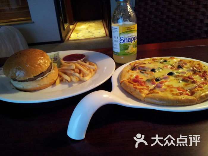 青城豪生国际酒店-客房晚餐加收百分之十五服