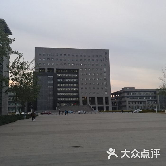 天津师范大学图书馆