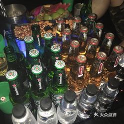 成都水母酒吧人均消费_水母卡通图片(2)