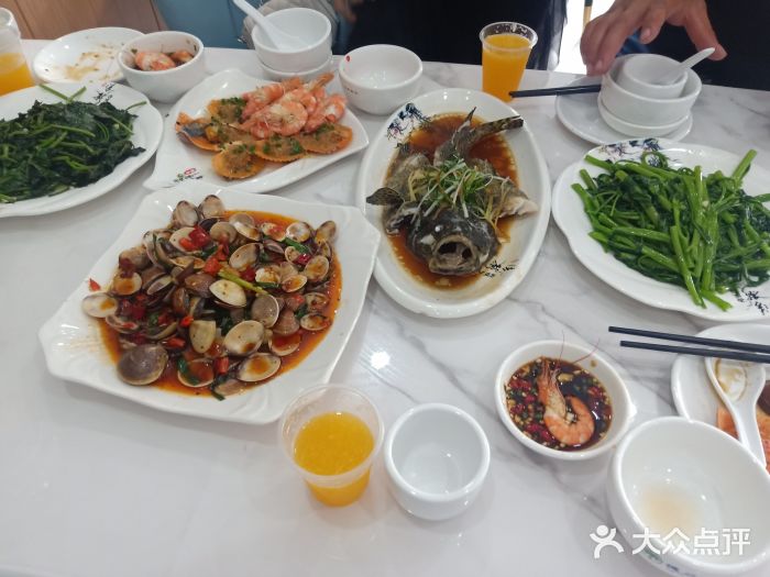 朋兴海鲜餐厅(亚特兰蒂斯店)清炒时蔬图片