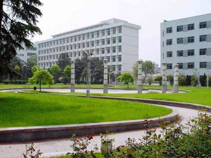 湖北大学(武昌校区)