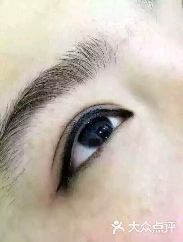 纹绣眼线