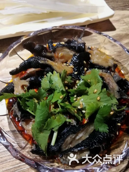 麻辣乌鸡爪