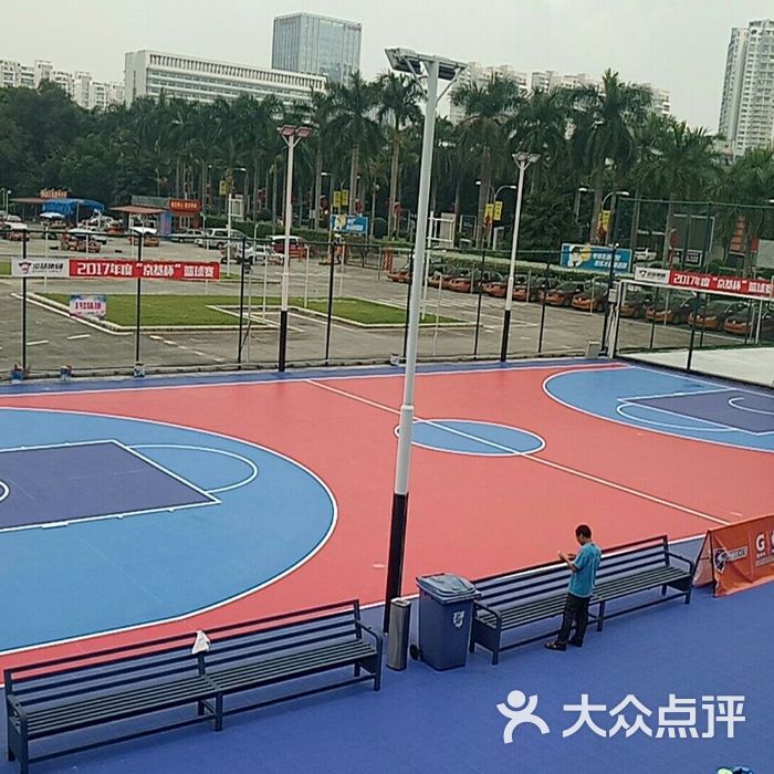 pw篮球公园图片-北京篮球场-大众点评网