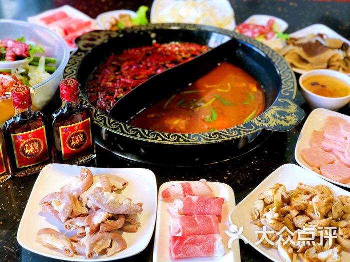 红人居自助干锅(同仁店)