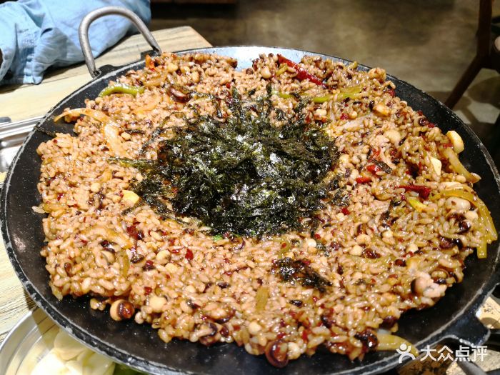 南浦洞肉铺(延安路店)海灵菇炒饭图片