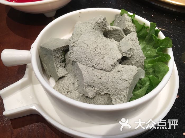 周师兄大刀腰片老火锅(解放碑店)自制黑豆花图片 第2张