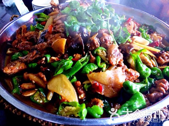 鲁南小镇(舜玉路店)枣庄辣子鸡图片 第1张