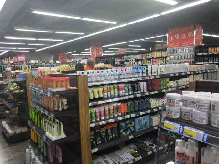 万润超市(道里店)-"地点在万润超市道里店进门右手边 一家小小.