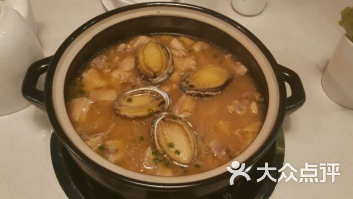 小鲍鱼鸡煲