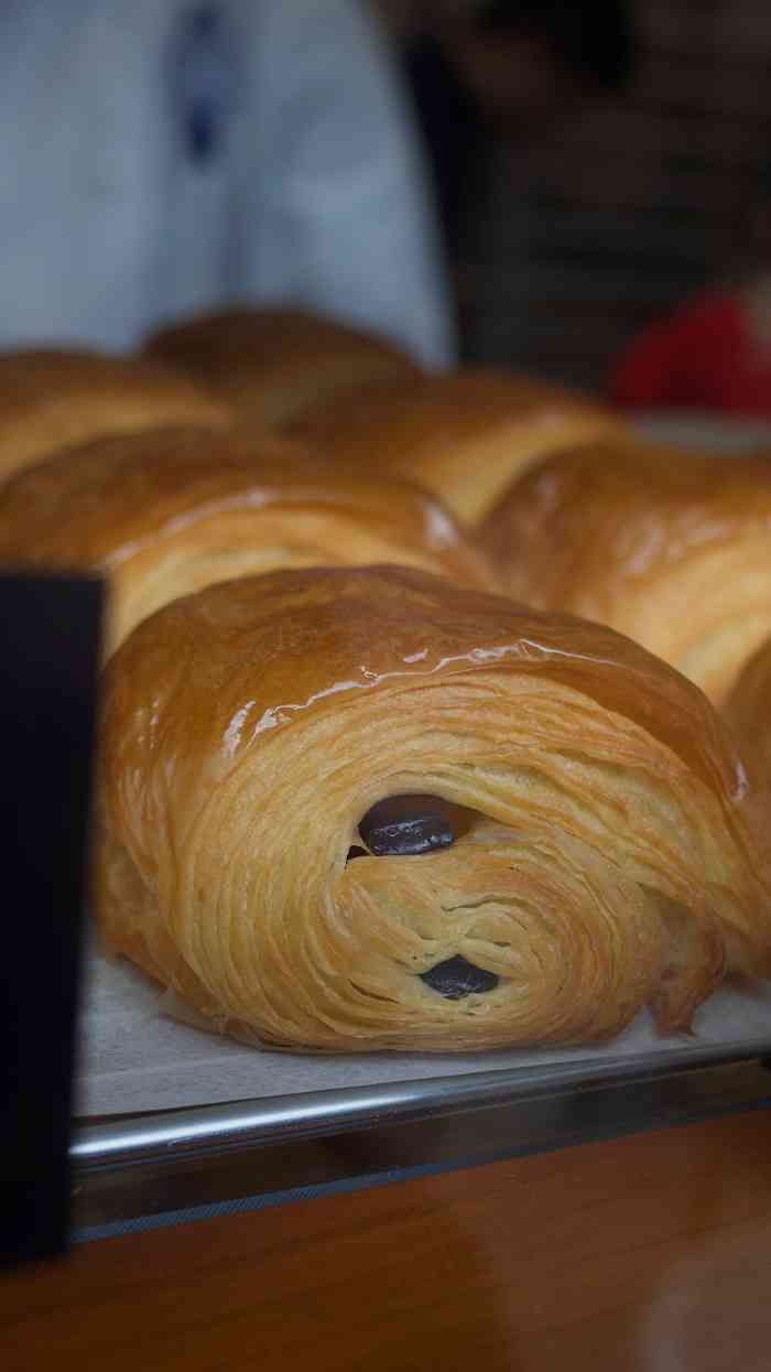 la frassant法颂-"吃完火锅先生下楼看到这家面包店主