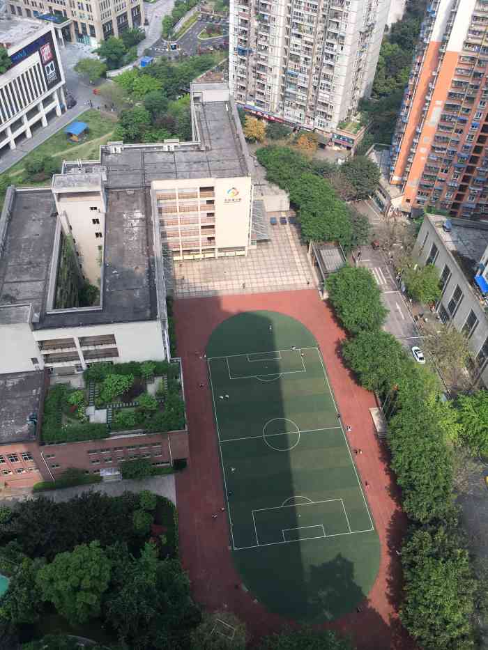 石油路小学-"学校设备齐全,师资力量雄厚.今天进去.