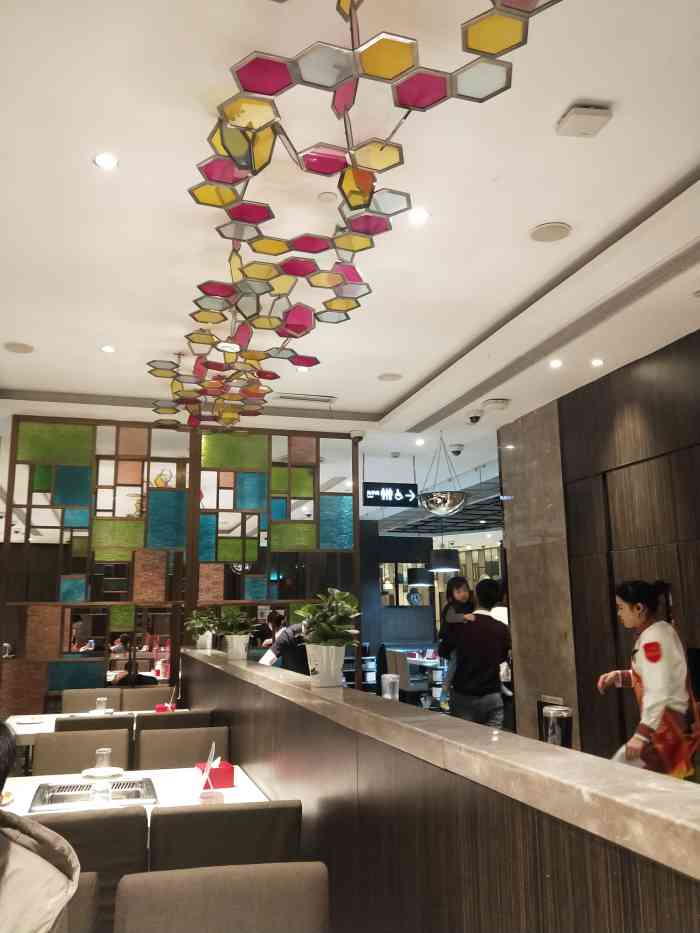 海底捞火锅(百信广场东区店)