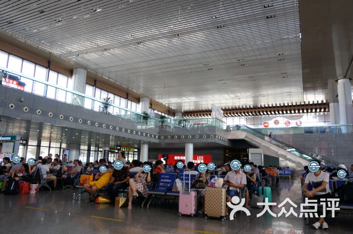 南京南站高铁站候车大厅图片 - 第9张
