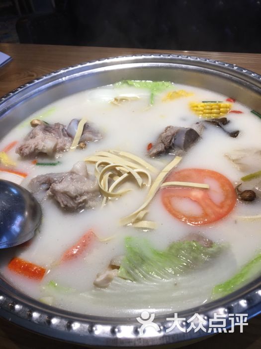好骨气火锅(南桥店)招牌骨头汤图片 第3张