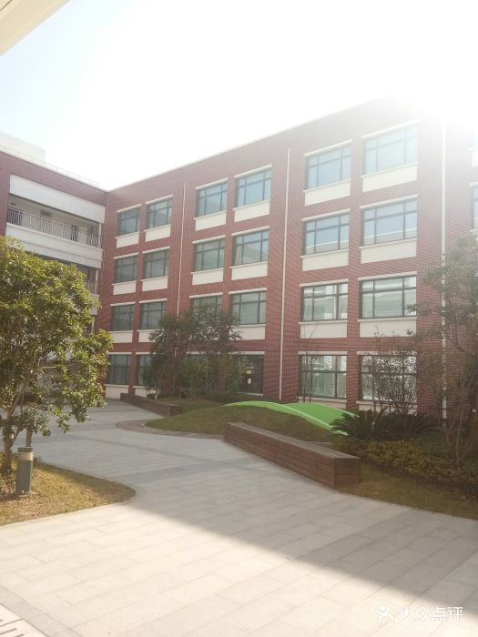 勤惜实验小学校图片